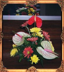 Flowers Arrangement in the Bathroom!